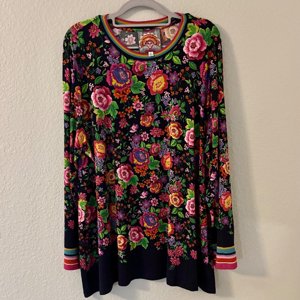 Johnny Was Jayne Scoop neck long sleeve T, NWoT, 2X